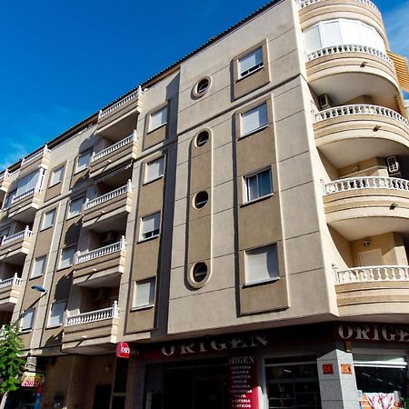 Holiday Suite Caballero De Rodas 92 Торевьиа Экстерьер фото